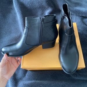 UNISA ANKLE BOOTS
